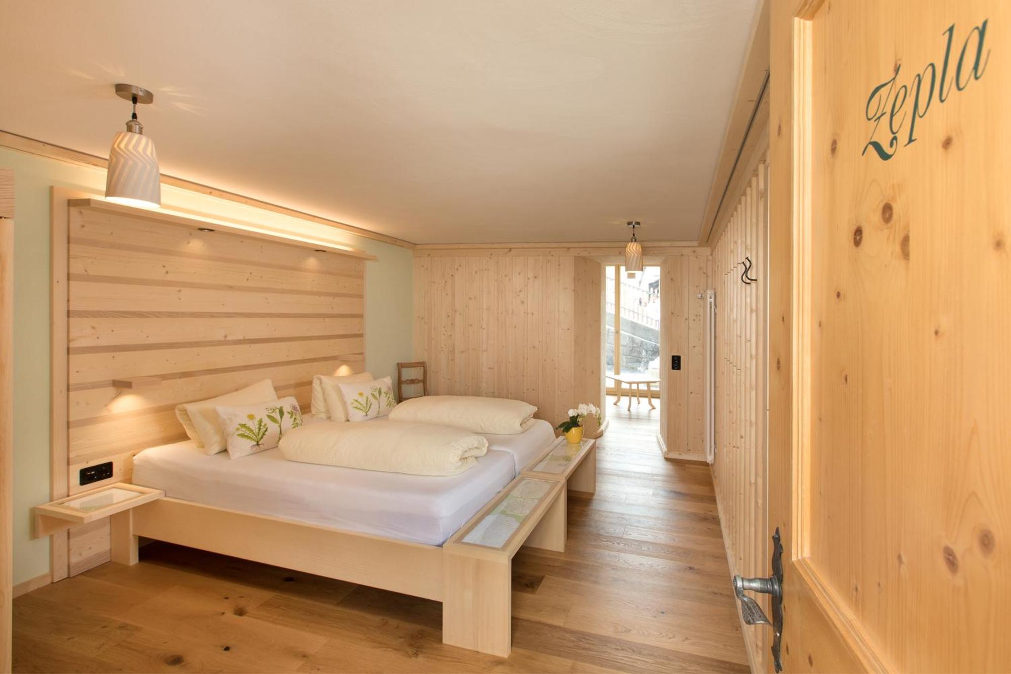 Hotel Alpsu Disentis Eksteriør bilde